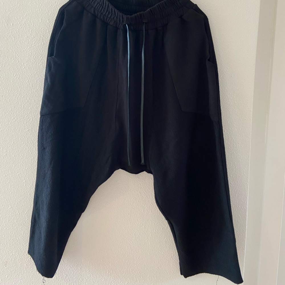 Men’s Knomadik Daniel Patrick Cropped Sweatpants